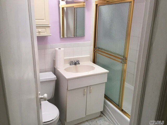 Building Photo - 73-29 52nd Ct