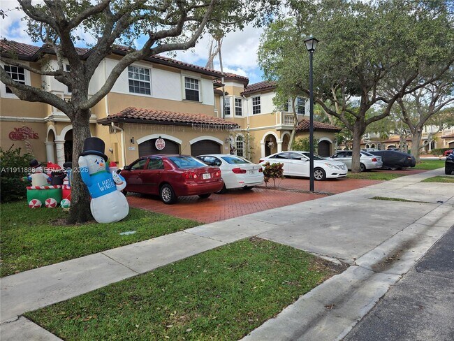 Foto del edificio - 4972 SW 127th Ave