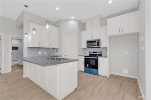 Foto del edificio - 3409 E Alexa St