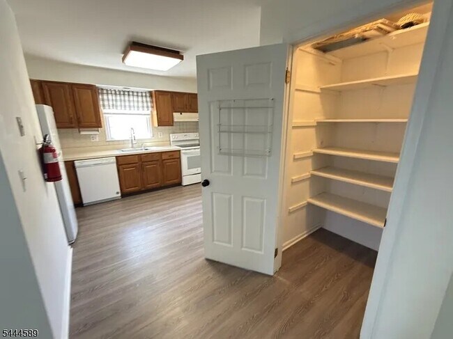 Building Photo - 149 Mockingbird Ct