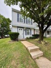 Building Photo - 70 Stillwood Cir