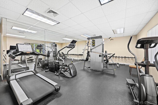 Foto del edificio - 2975 SW 22nd Ave