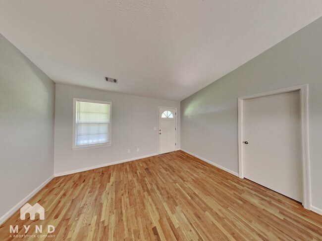 Foto del edificio - 105 Heritage Way