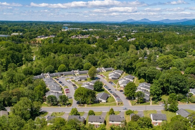 Foto del edificio - Wesley Apartments - Senior Living Community
