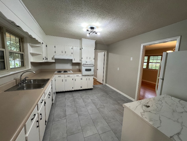 Photo - 1334 Ely Rd House