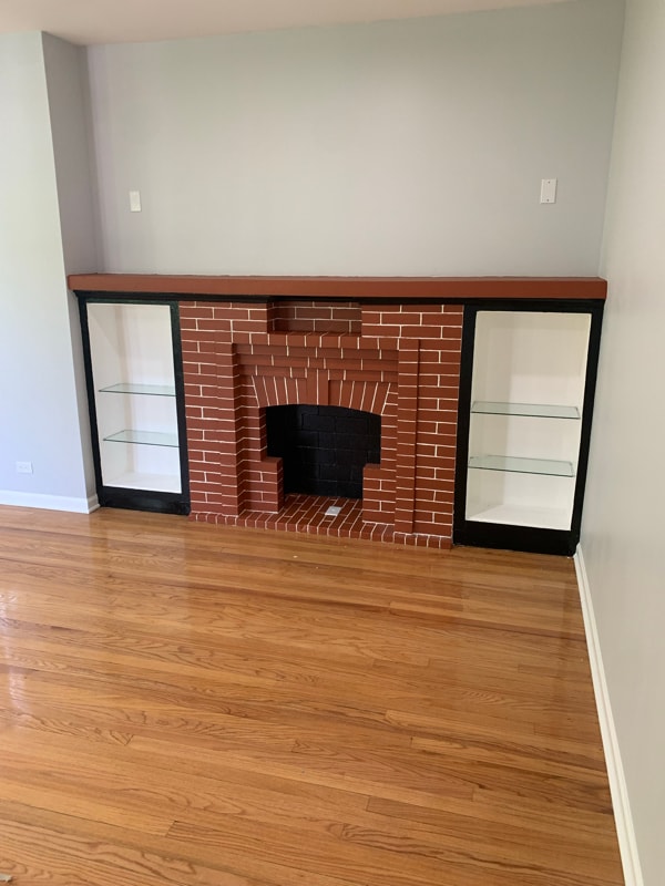 Building Photo - 8115 S Langley Ave