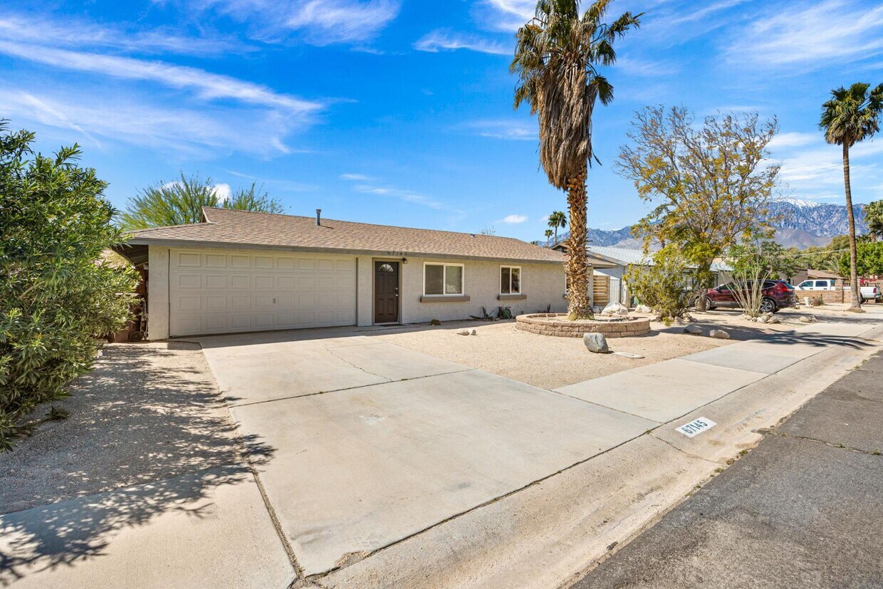 Foto principal - 67145 Medano Rd