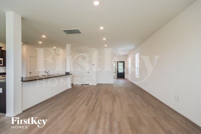 Foto del edificio - 18940 Caney Frst Dr