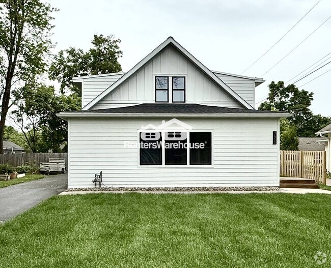 Building Photo - 3460 Livingston Ave