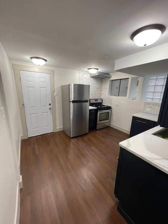 Building Photo - 5330 W 23rd Pl