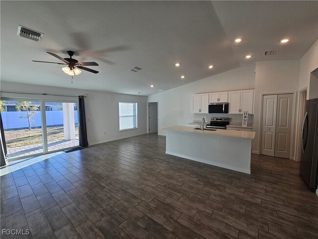 Foto del edificio - 1138 SW 14th Terrace