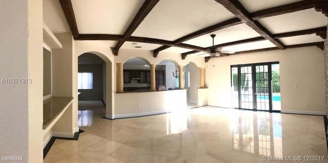 Foto del edificio - 7976 SW 195th St