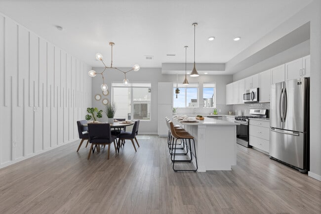 main floor - 1691 W 67th Cir