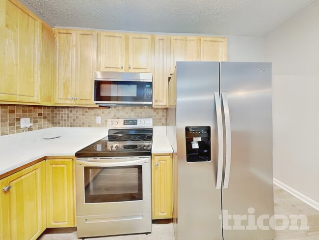 Building Photo - 7021 Paint Rock Ln