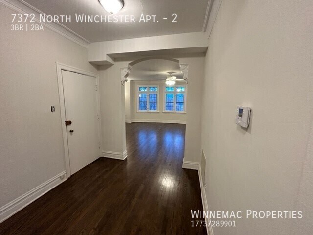 Foto del edificio - 7372 N Winchester Ave