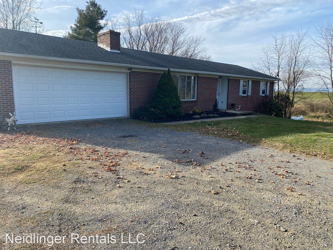 185 Strohm Rd, Shippensburg, PA 17257 House Rental in Shippensburg