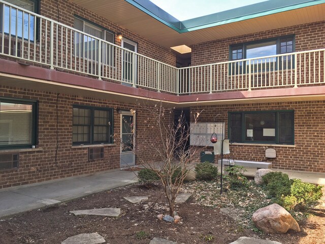Building Photo - 454 Spring Rd