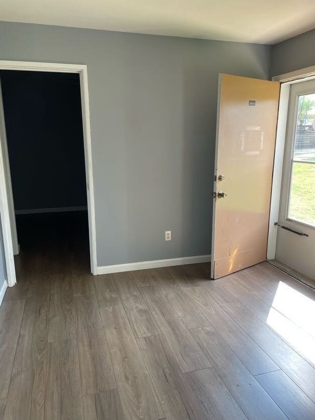 2524 Telegraph Rd Unit 2524 E, Saint Louis, MO 63125 Apartments in