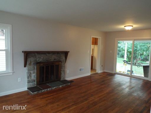 Foto del edificio - 530 Ridge Rd