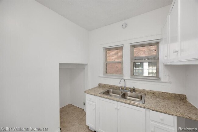 Foto del edificio - 4281 Duane St
