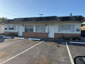 Building Photo - 216 NE 41st St
