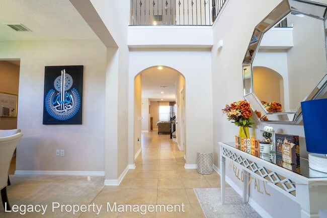 Foto del edificio - 5 br, 4 bath House - 5736 Rue Galilee Ln