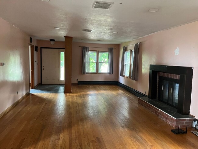 Photo - HOUSE IN WEST LAFAYETTE SCHOOL DISTRICT