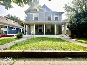 Building Photo - 415 N Oxford St