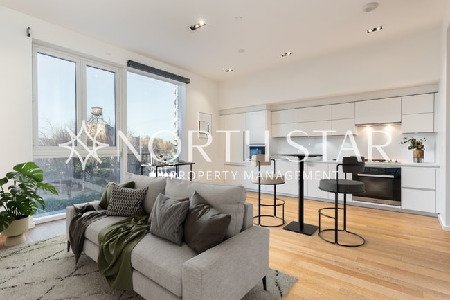 Photo - Fields Park View at the Cosmopolitan Apartment