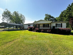 Building Photo - 101 Spring Branch Ln