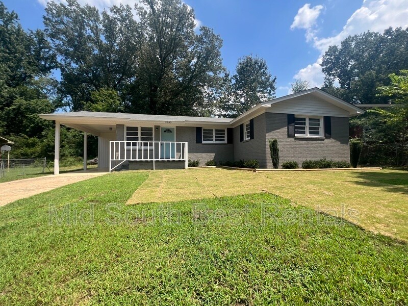 Foto principal - 3740 Denver St