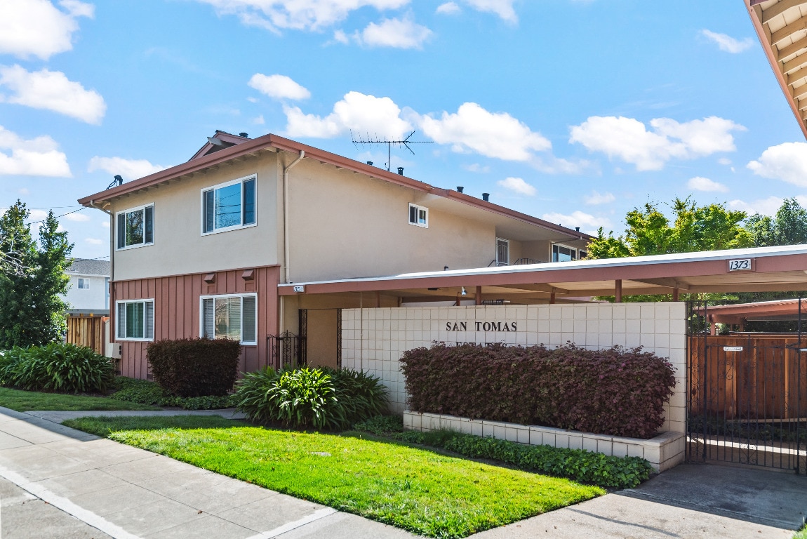 Primary Photo - 1375 Phelps Ave