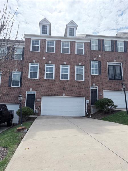 Building Photo - 525 Gala Dr