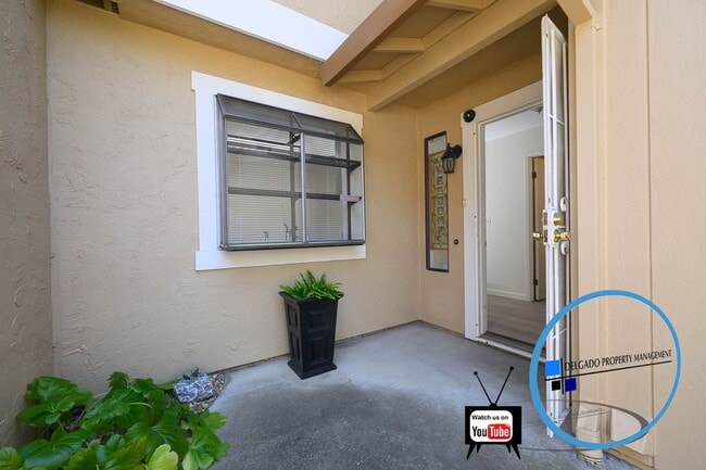 Building Photo - Benicia large 2 bedroom condo at The Grove