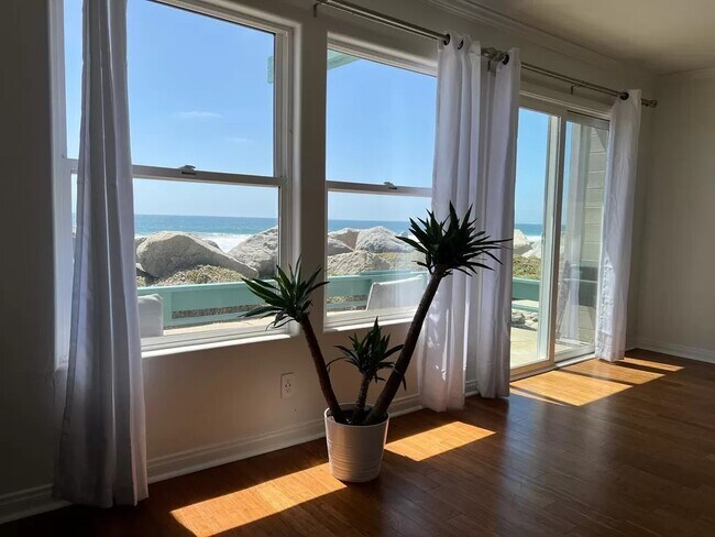 Foto del edificio - 1610 Seacoast Dr