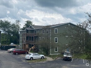 Building Photo - 3200 H John Hinkle Pl