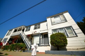 Building Photo - 2721 California St