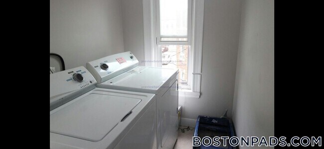 Foto del edificio - 21 Colborne Rd