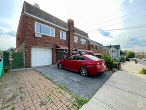 Building Photo - 3541 Ropes Ave