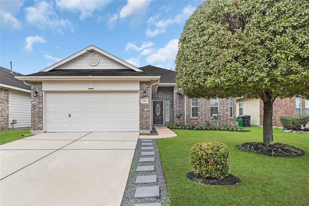Primary Photo - 7531 Oakwood Canyon Dr