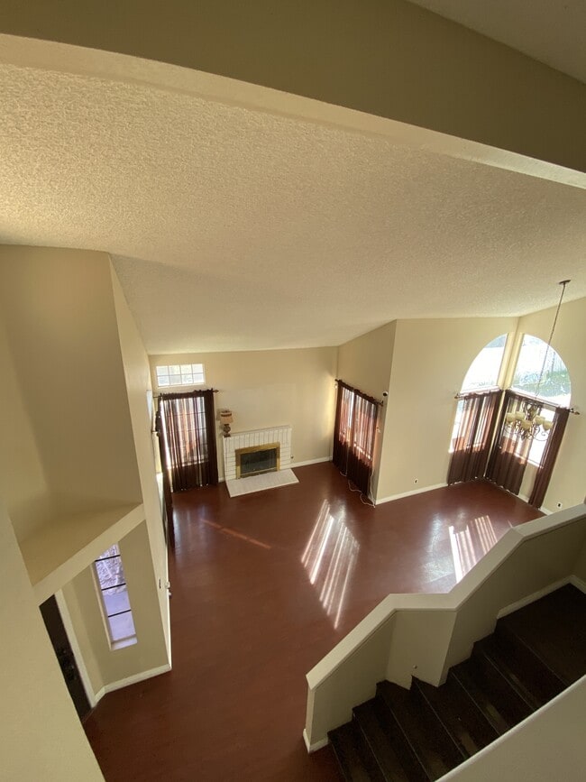 Building Photo - 16502 Mango Way