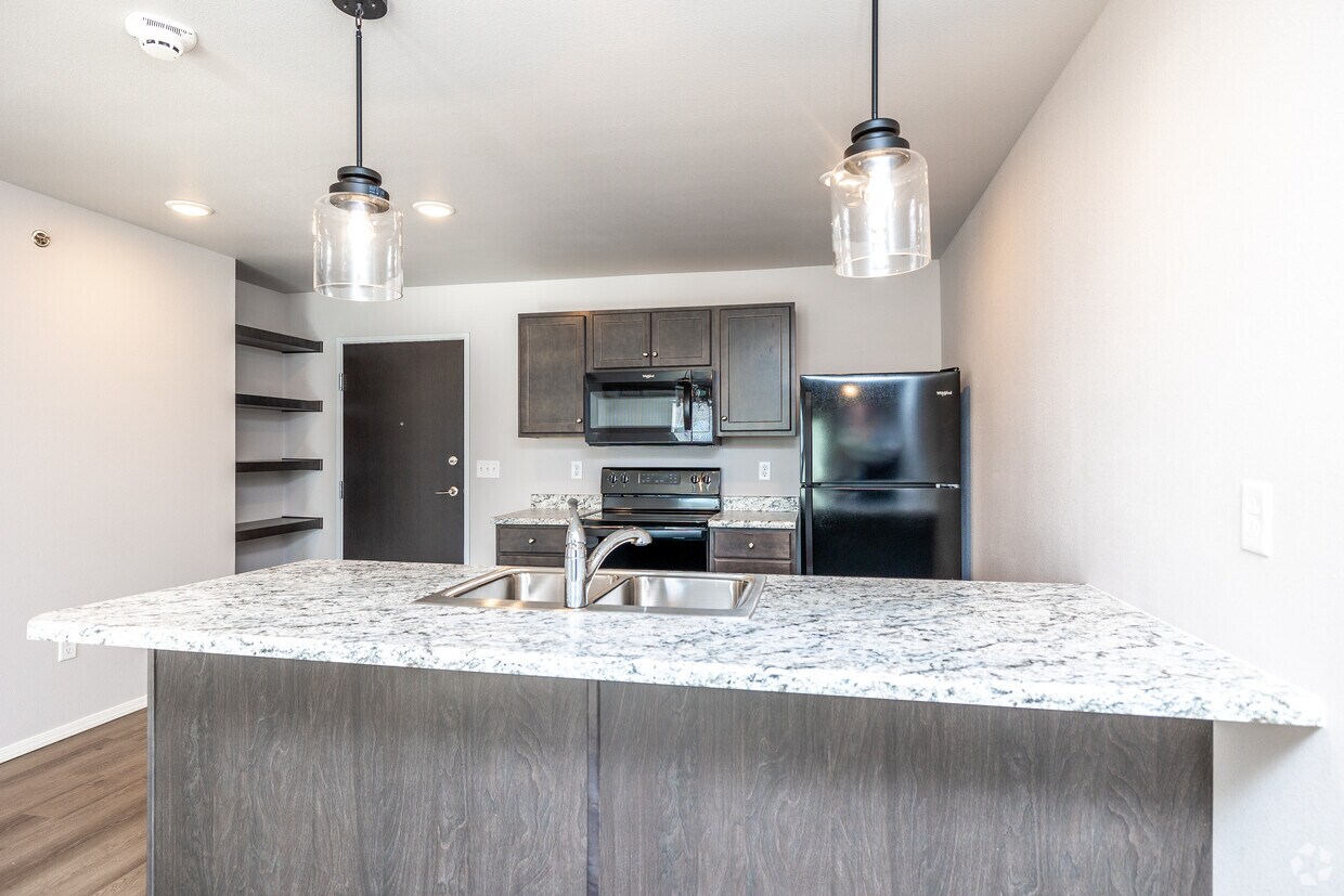 The Pitch Apartments in Waukee, IA