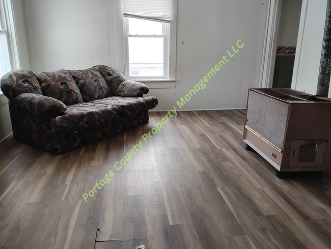 Building Photo - 507 Swanke St