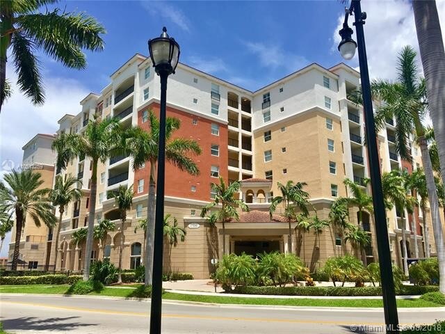 Foto principal - 17125 N Bay Rd