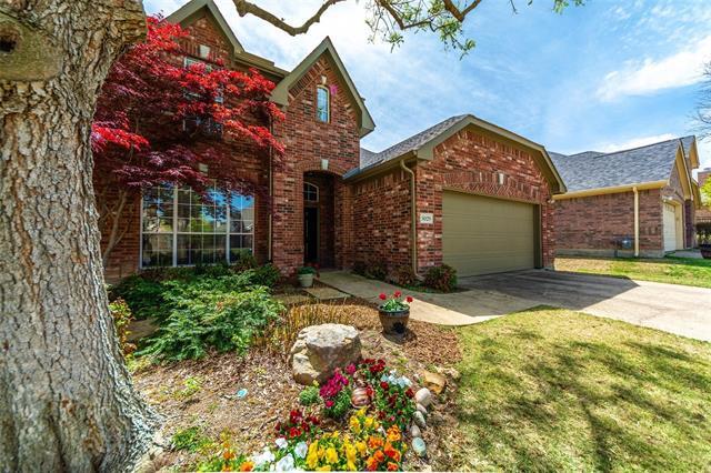 Foto del edificio - 5029 Forest Lawn Dr
