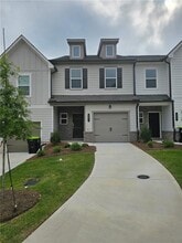Building Photo - 281 Kenoot Dr