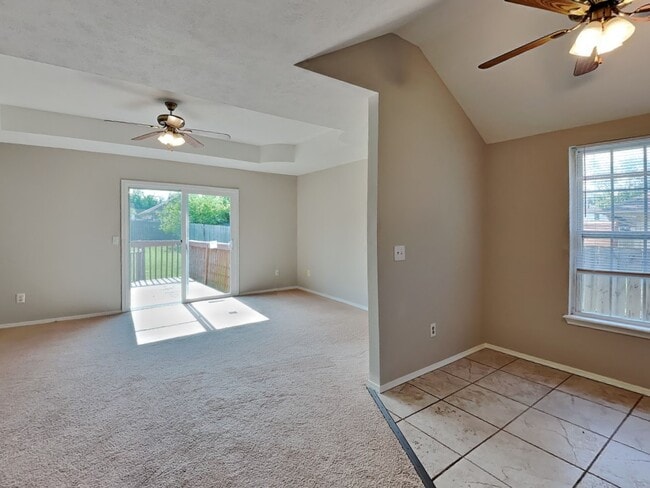 Building Photo - 720 N Elder Ave