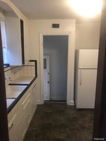 Foto del edificio - 10175 Beaconsfield St