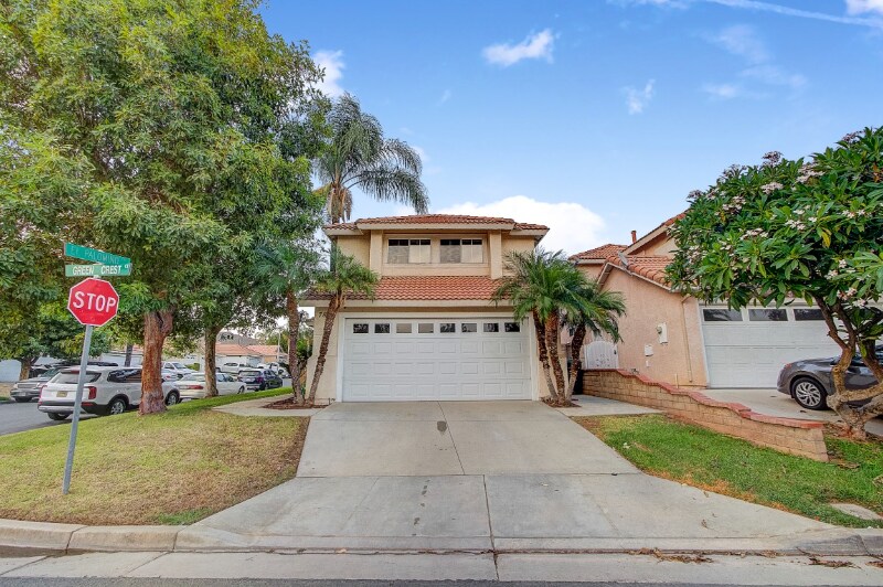 Foto principal - 7855 Green Crest Ct