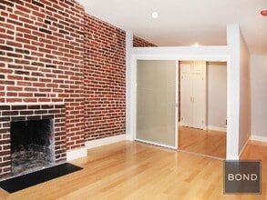 Building Photo - 349 E 52nd St